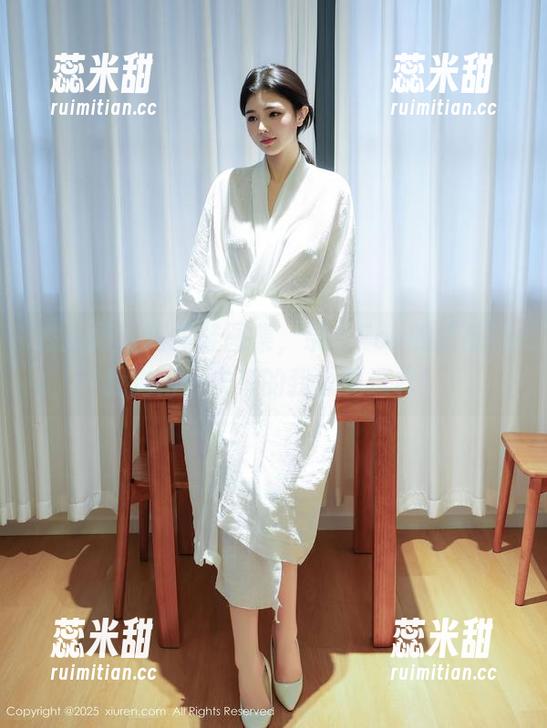 秀人网 - 高跟鞋图集，奈奈Fox的搭配让我觉得…未来的我也要这样！