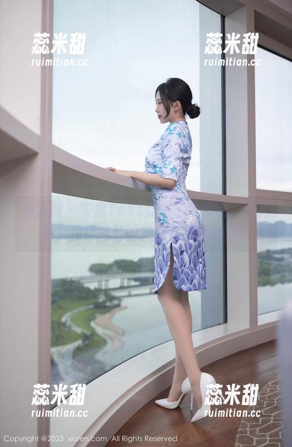 秀人网-安妮Tess 秀人网 - 安妮Tess穿上了牛仔裤,照片集:模特攒劲的技能必须学起来!