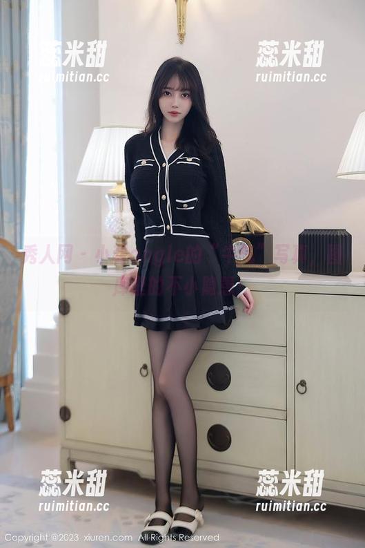 秀人网-小甜angle 秀人网 - 小甜angle的“牛气”写真,图库里的不小隐患;
