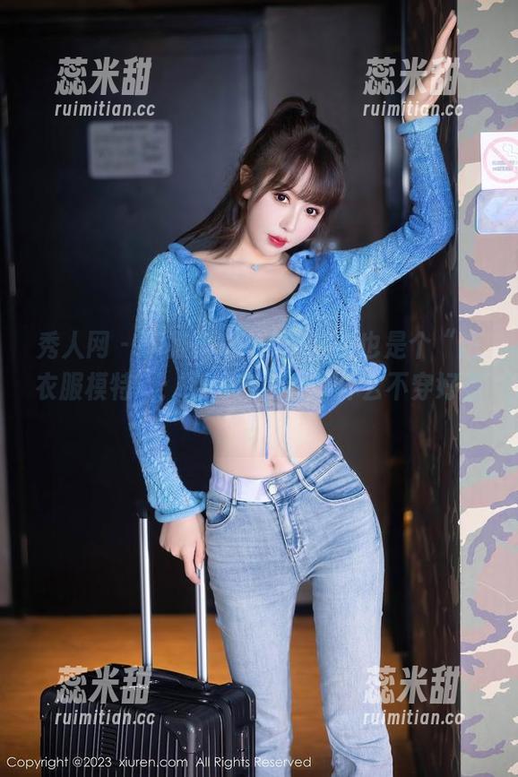 秀人网-李雅柔182CM 秀人网 - 李雅柔182CM在家也是个“洗衣服模特”:别问我免费为什么不穿好看!