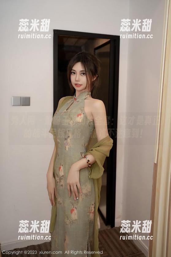 秀人网-盼盼玉奴 秀人网 - 盼盼玉奴豹纹全套:这才是真正的战斗民族风格,很难不注意到!