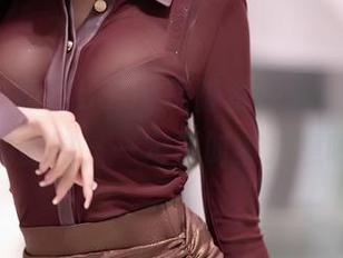 秀人网 – 颖仪baby美脚资源：TIPS：在欣赏她的脚时，一定要时刻注意呼吸哦！