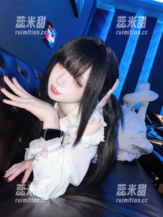 纸悦Etsu_ko 在纸悦Etsu_ko的私房里,写真就像突然翻剧本