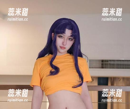 绞肉姬 图库奇观:绞肉姬的纸飞机与囚人互动,竟然挺有画面感!