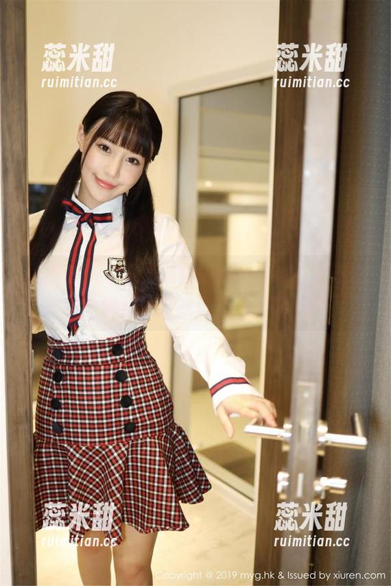 美媛馆-王馨瑶 美媛馆 - 下载王馨瑶的裤里丝合集,谁说裤子不能和美好之间有点小暧昧呢?