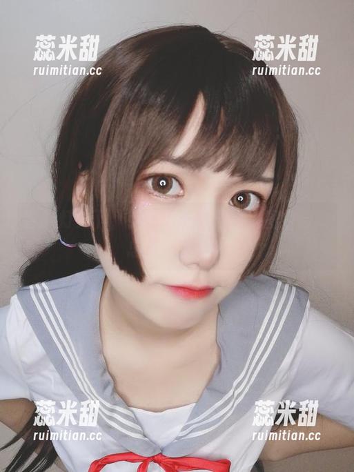 芋圆侑子 昏暗灯光下,芋圆侑子的办公室图包合集总是别有意趣