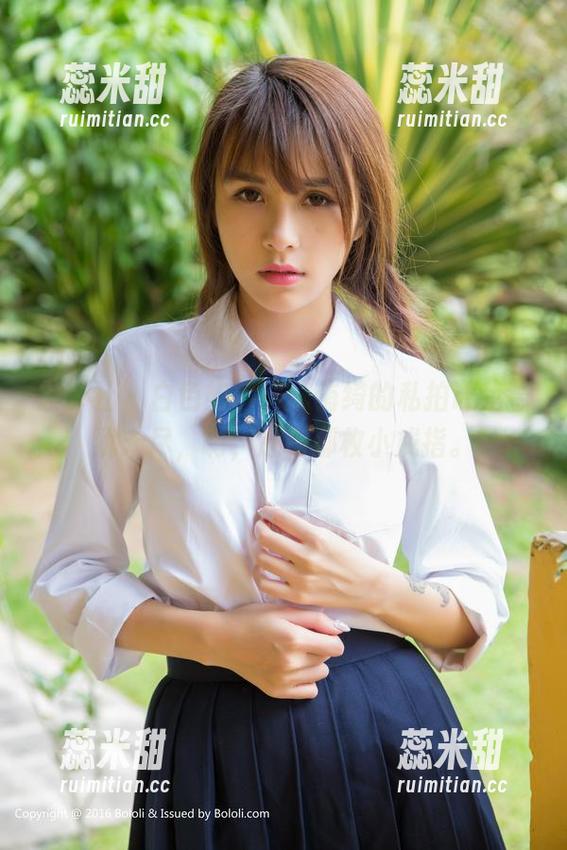 菠萝社-柳侑绮 菠萝社 - 白色如水,柳侑绮的私拍让我意犹未尽,啊,还有那枚小戒指。
