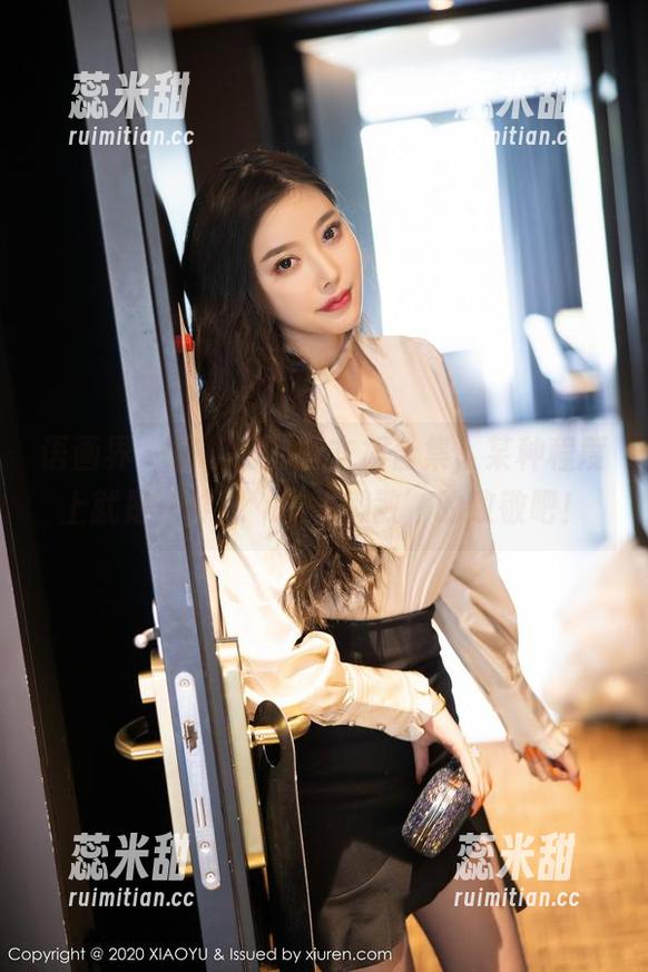 语画界 - 蜜桃酱的连衣裙合集，某种程度上就是一种对‘夏季懒散’的致敬吧！