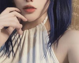 柴郡自拍图集更新——起起子vvvv的逆天干货！