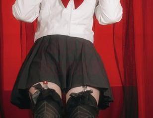 阿半今天很开心的少女：高清版，谁能拒绝这样的美？