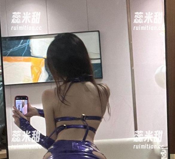阿薰kaOri 准备好迎接阿薰kaOri的黑兽精灵套图了吗?这里有资源,还有一堆你意想不到的表情!