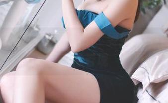 蝴蝶结睡衣的私房扫描，雯粥粥i在画面里若隐若现